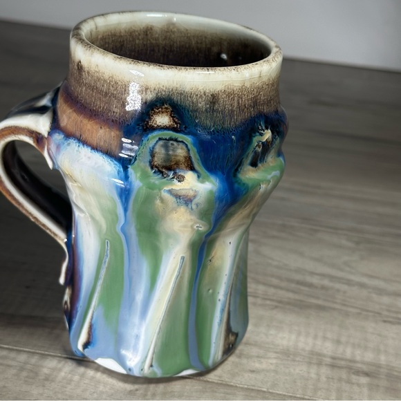 VINTAGE PHIL MAYHEW Blue Green Hand Thrown Drip Glaze Twist Pottery Coffee Mug - Picture 7 of 15